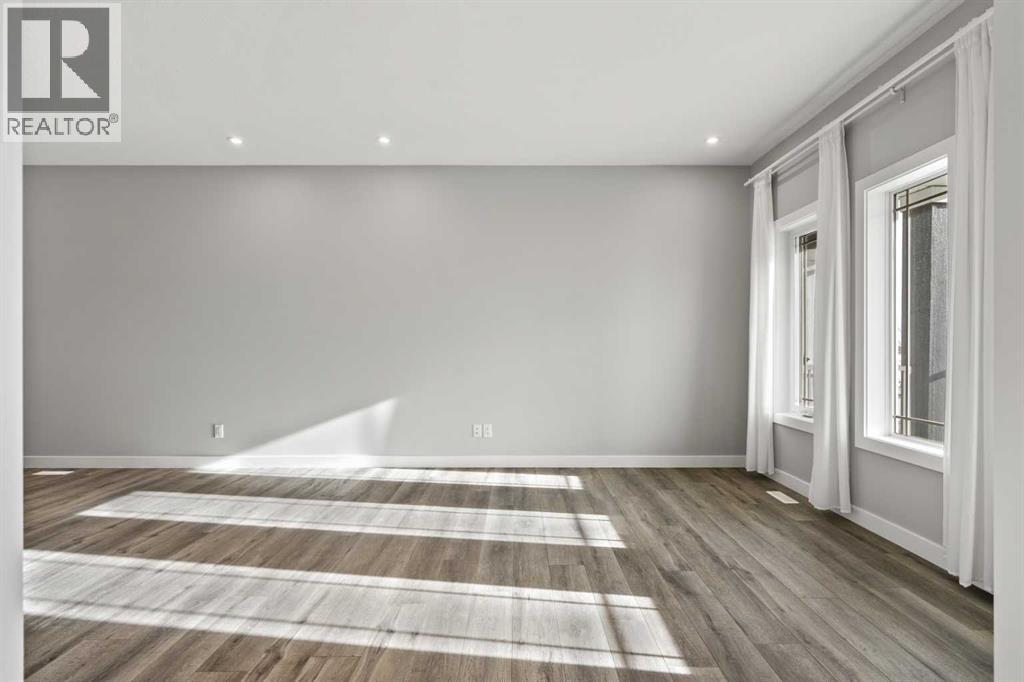 1058 Alpine Avenue SW, Calgary, Alberta  T2Y 0T1 - Photo 4 - A2303747