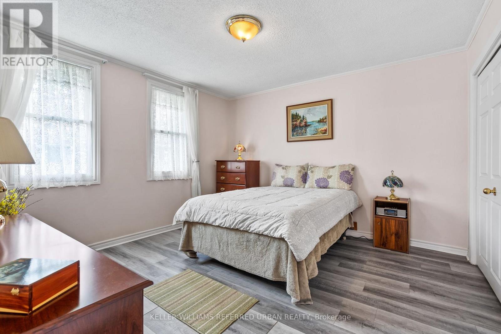 354 Elmwood Avenue, Fort Erie, Ontario  L0S 1B0 - Photo 7 - X13044834