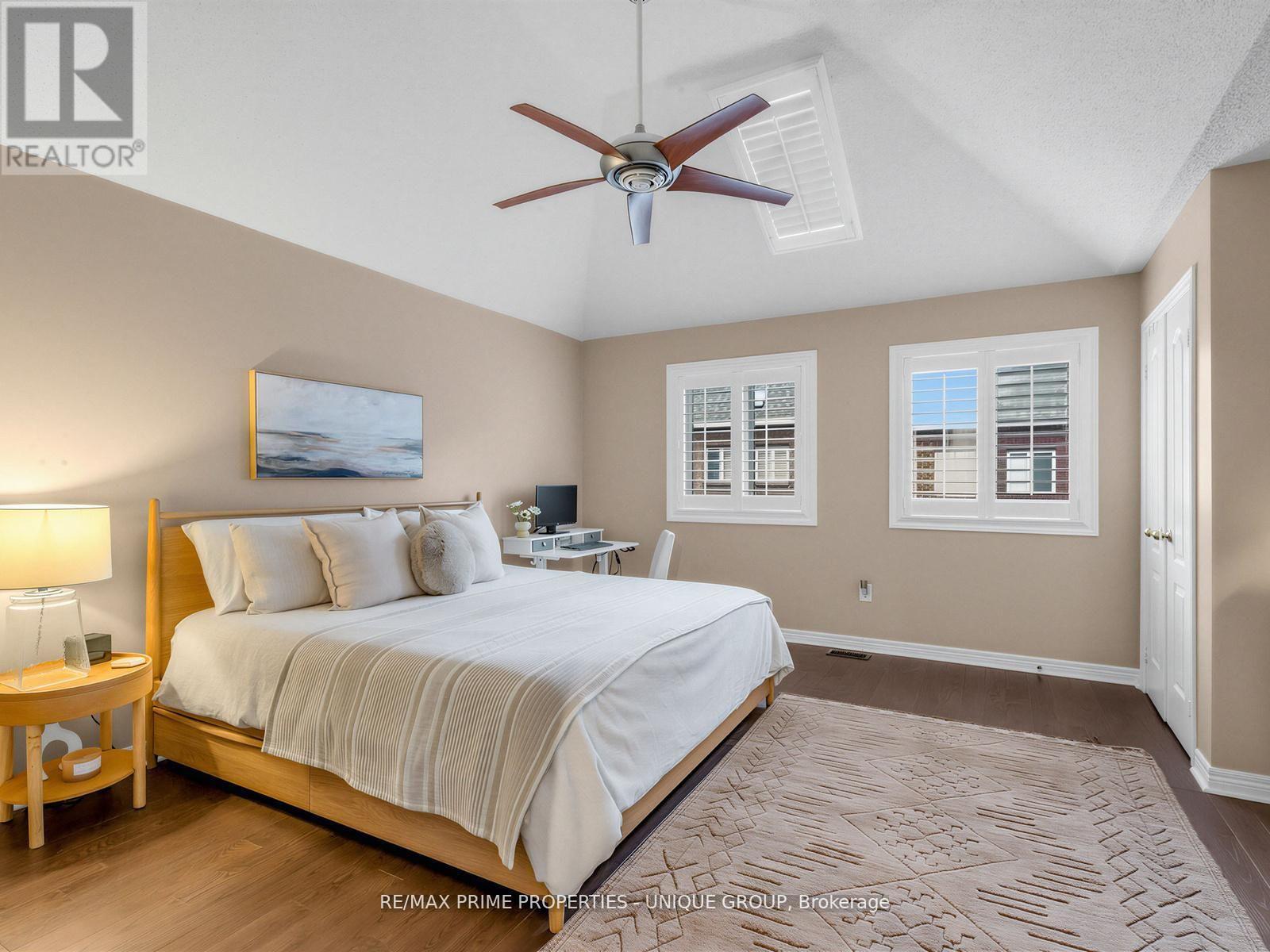 19 James Stock Path, Toronto, Ontario  M8Z 6C6 - Photo 10 - W12967146