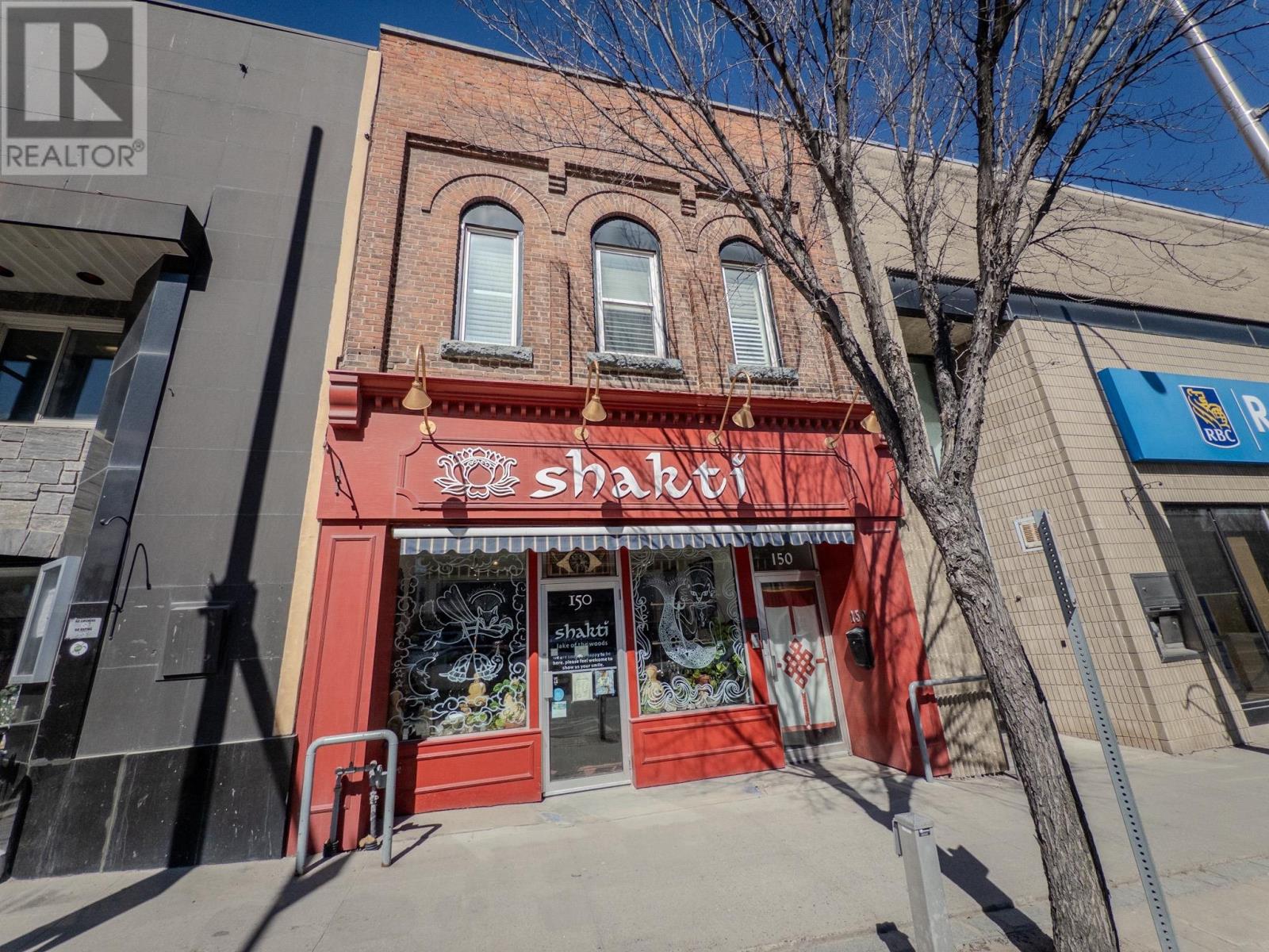 150 Main Street South, Kenora, Ontario