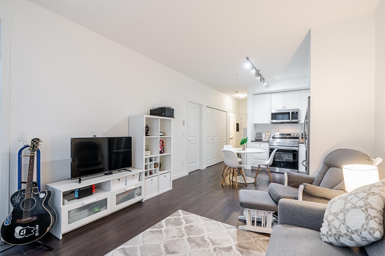 402 15835 85 Avenue, Surrey, British Columbia  V4N 6W6 - Photo 12 - R3090213