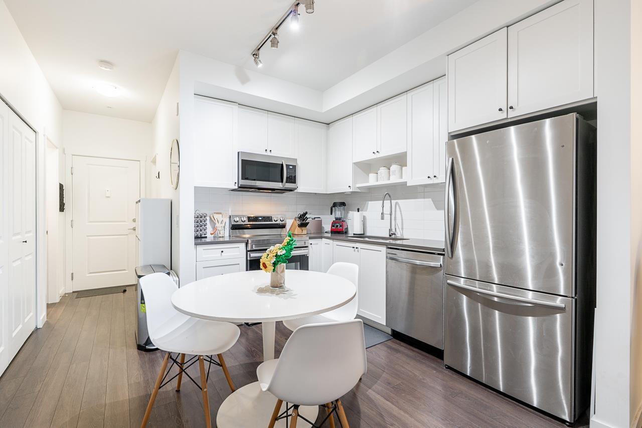 402 15835 85 Avenue, Surrey, British Columbia  V4N 6W6 - Photo 6 - R3090213