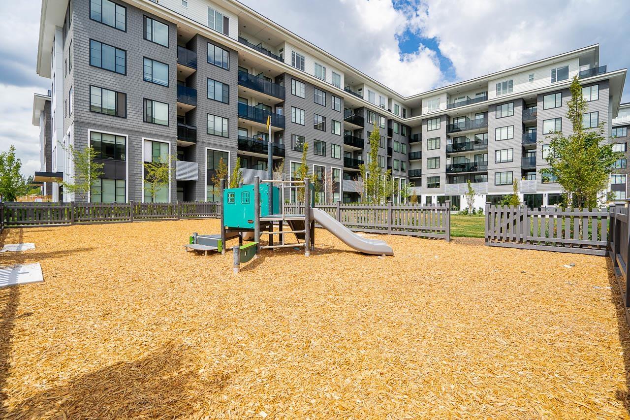 402 15835 85 Avenue, Surrey, British Columbia  V4N 6W6 - Photo 34 - R3090213