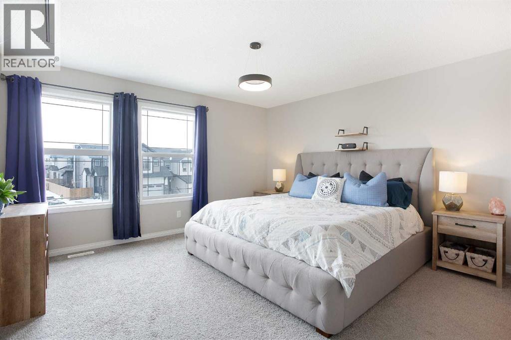 63 Heritage Court, Cochrane, Alberta  T4C 2N5 - Photo 16 - A2288398