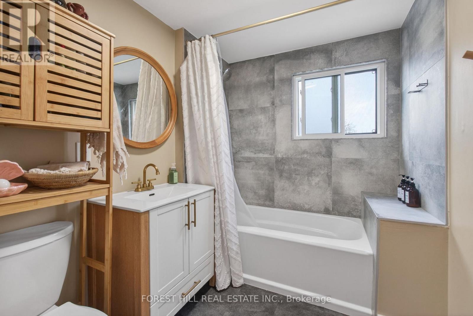 212 Gibson Avenue, Hamilton, Ontario  L8L 6K1 - Photo 32 - X12864148