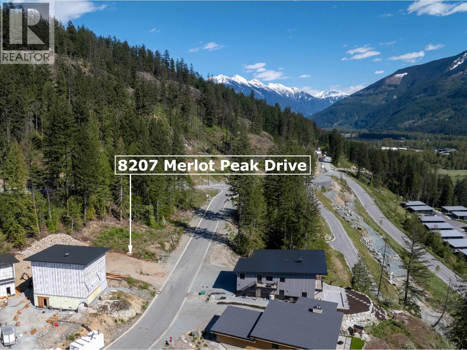 8207 Merlot Peak Drive, Pemberton, British Columbia  V0N 2L3 - Photo 8 - R3115802