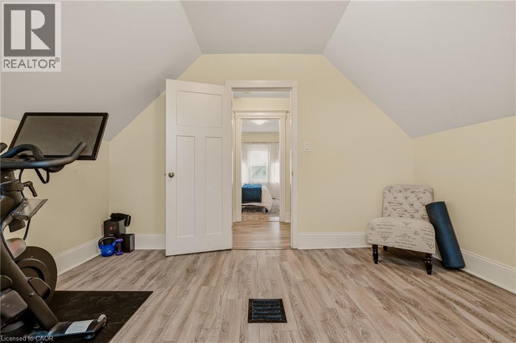 104 Barnesdale Avenue N, Hamilton, Ontario  L8L 6S5 - Photo 27 - 40822157