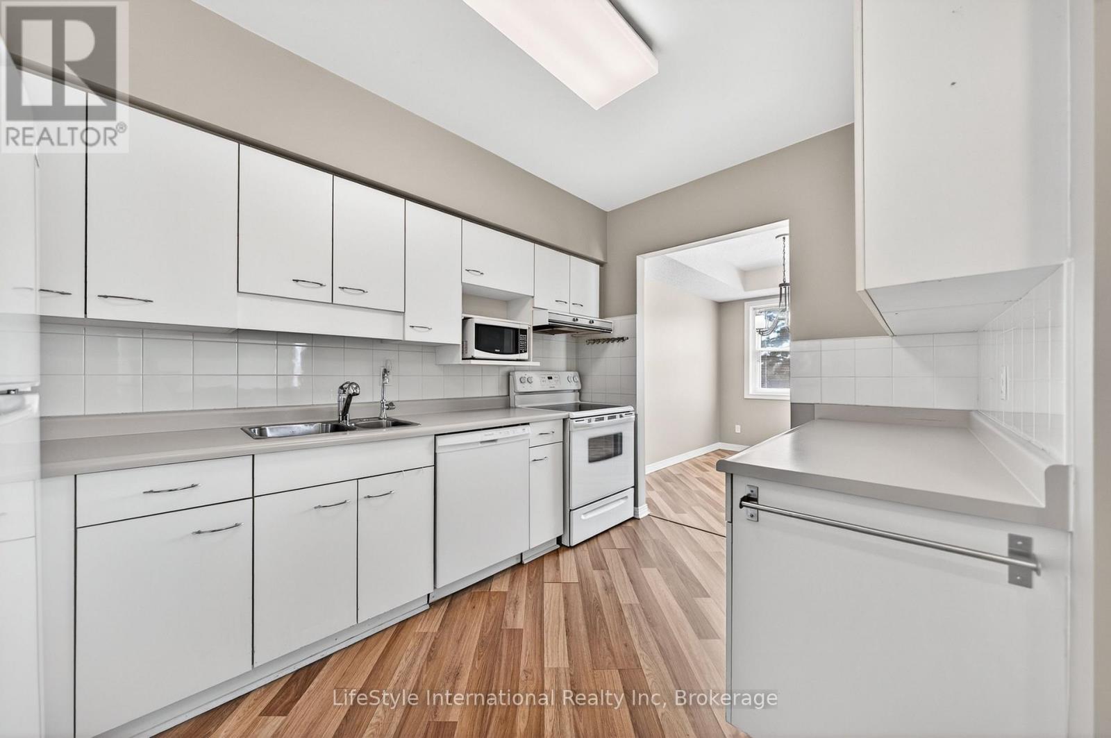 209 - 208 Silvercreek Parkway N, Guelph, Ontario  N1H 8H2 - Photo 17 - X13044846