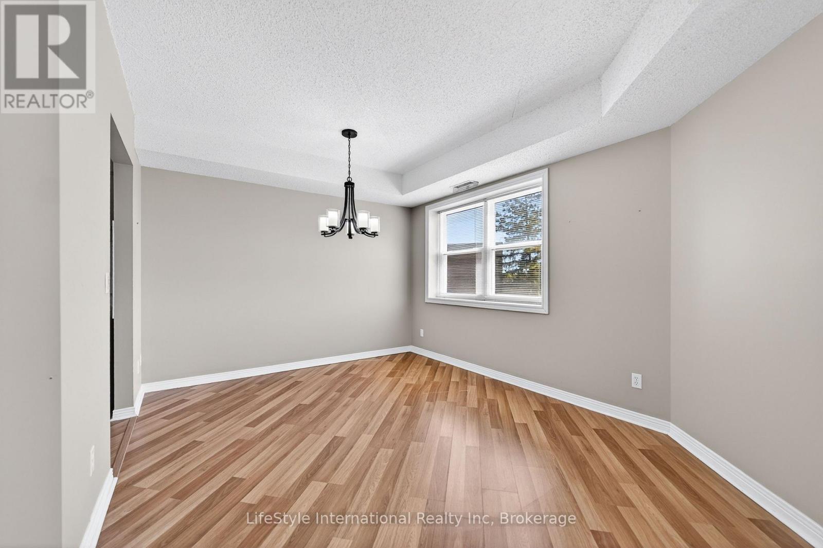 209 - 208 Silvercreek Parkway N, Guelph, Ontario  N1H 8H2 - Photo 9 - X13044846