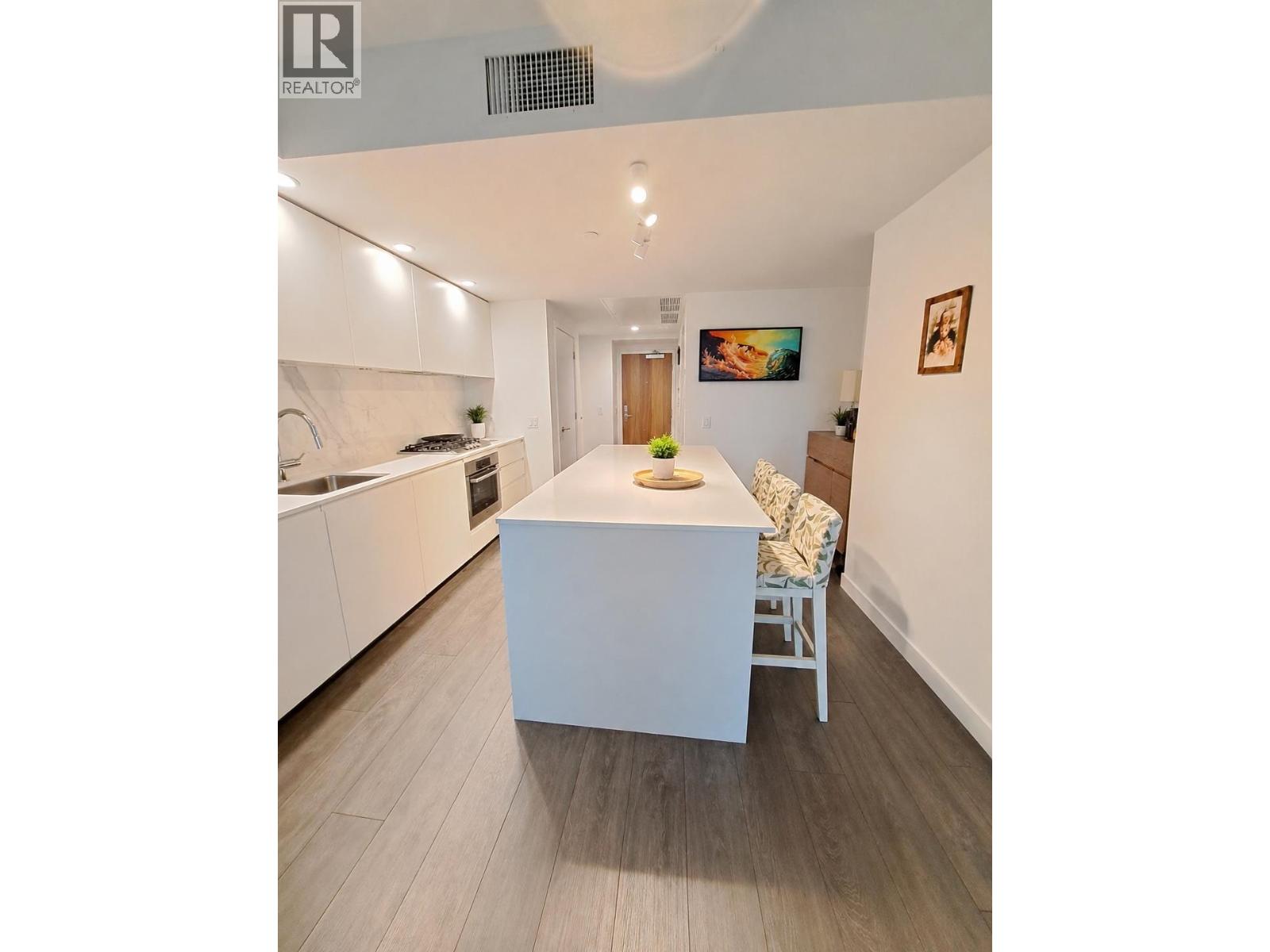 2505 6463 Silver Avenue, Burnaby, British Columbia  V5H 2Y3 - Photo 2 - R3115807