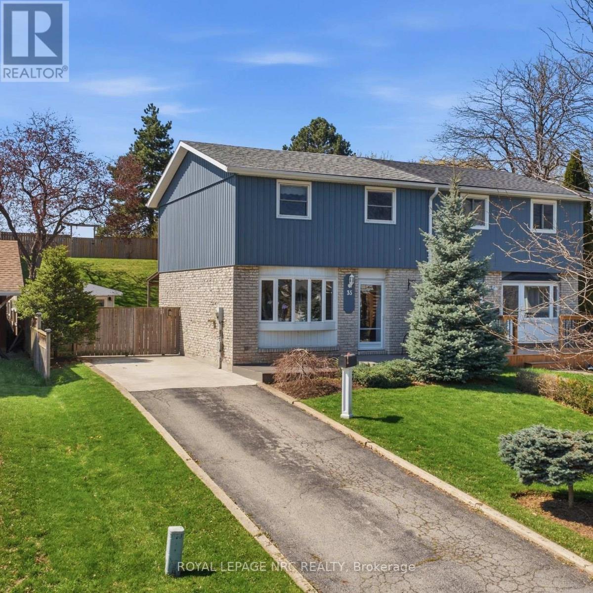 35 BIRCHPARK DRIVE, Grimsby, Ontario