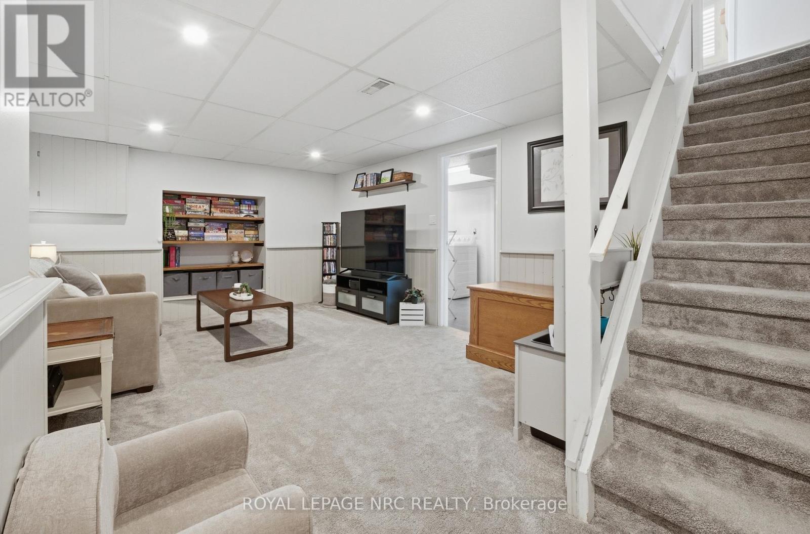 35 Birchpark Drive, Grimsby, Ontario  L3M 4M9 - Photo 18 - X13044874