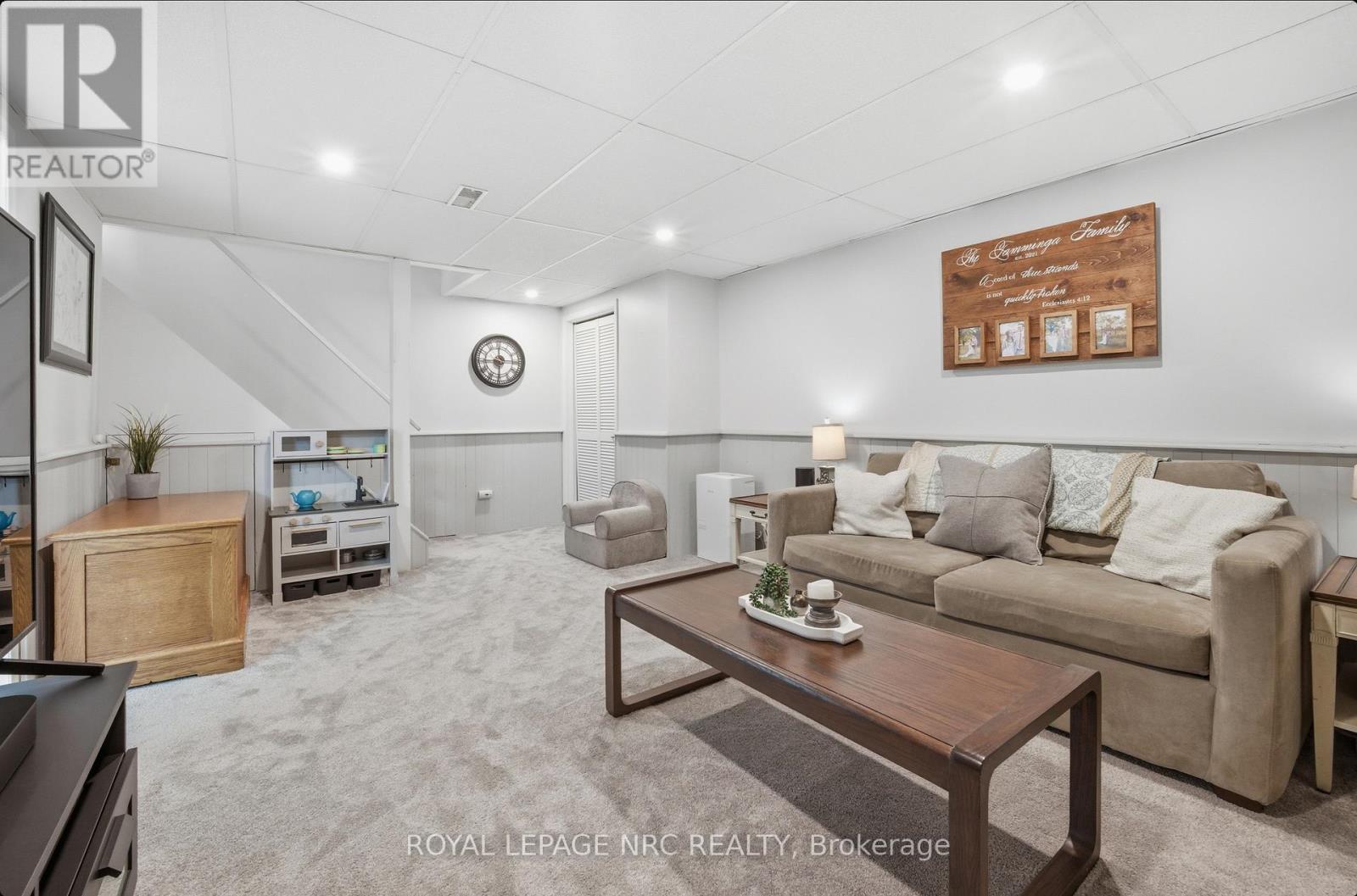 35 Birchpark Drive, Grimsby, Ontario  L3M 4M9 - Photo 20 - X13044874