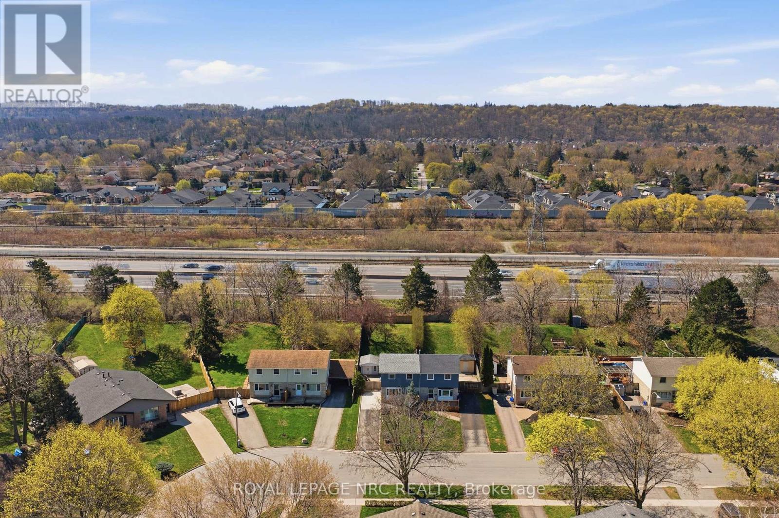 35 Birchpark Drive, Grimsby, Ontario  L3M 4M9 - Photo 32 - X13044874