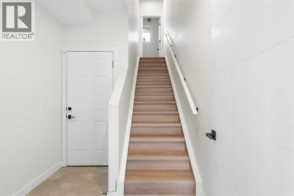 8808 48 Street Ne, Calgary, Alberta  T3J 5N8 - Photo 10 - A2281594