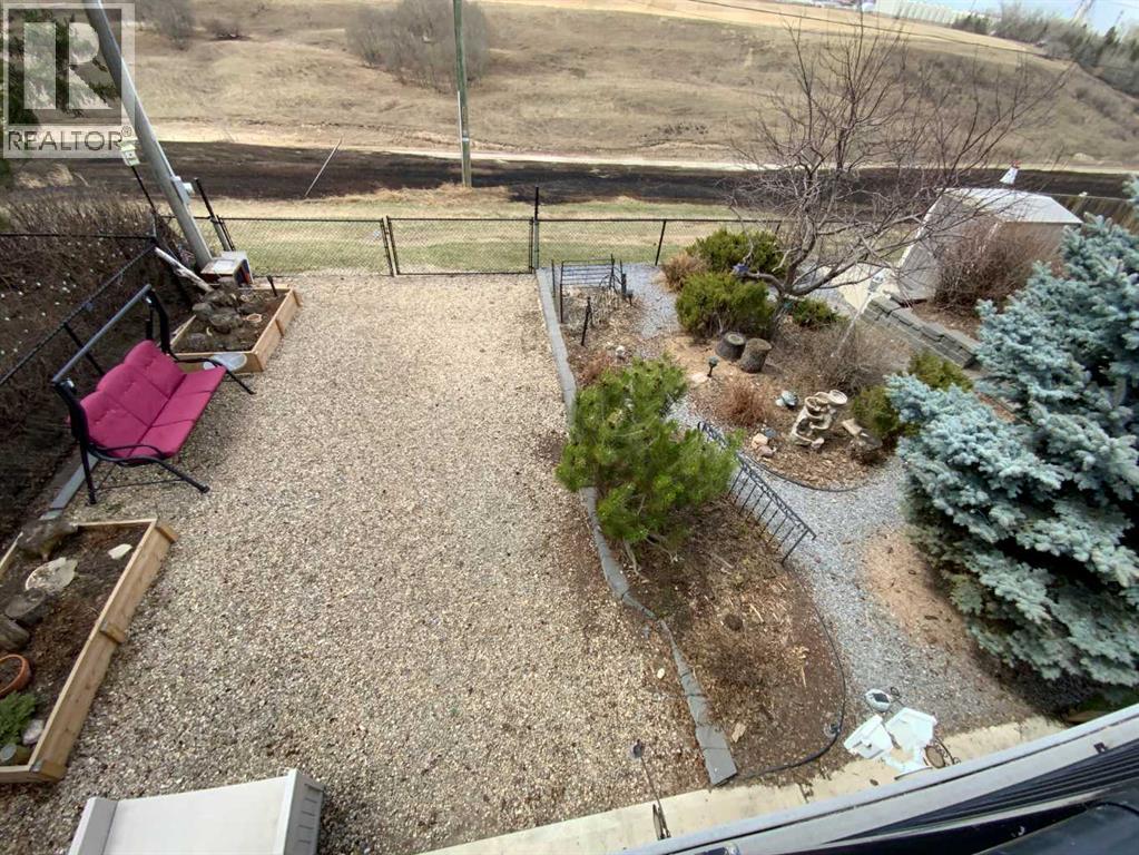 238 Centre Street S, Linden, Alberta  T0M 1J0 - Photo 18 - A2304830