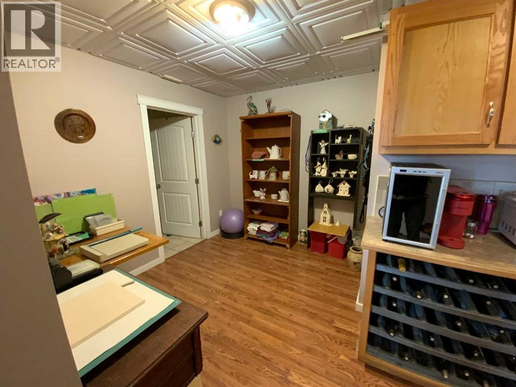 238 Centre Street S, Linden, Alberta  T0M 1J0 - Photo 23 - A2304830