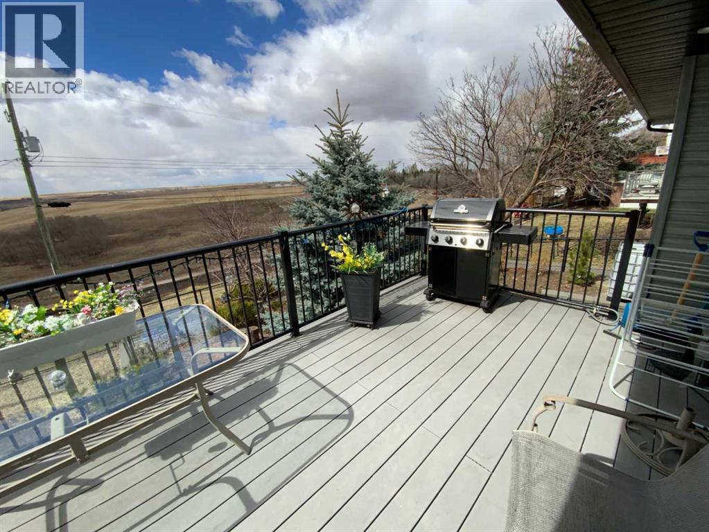 238 Centre Street S, Linden, Alberta  T0M 1J0 - Photo 16 - A2304830