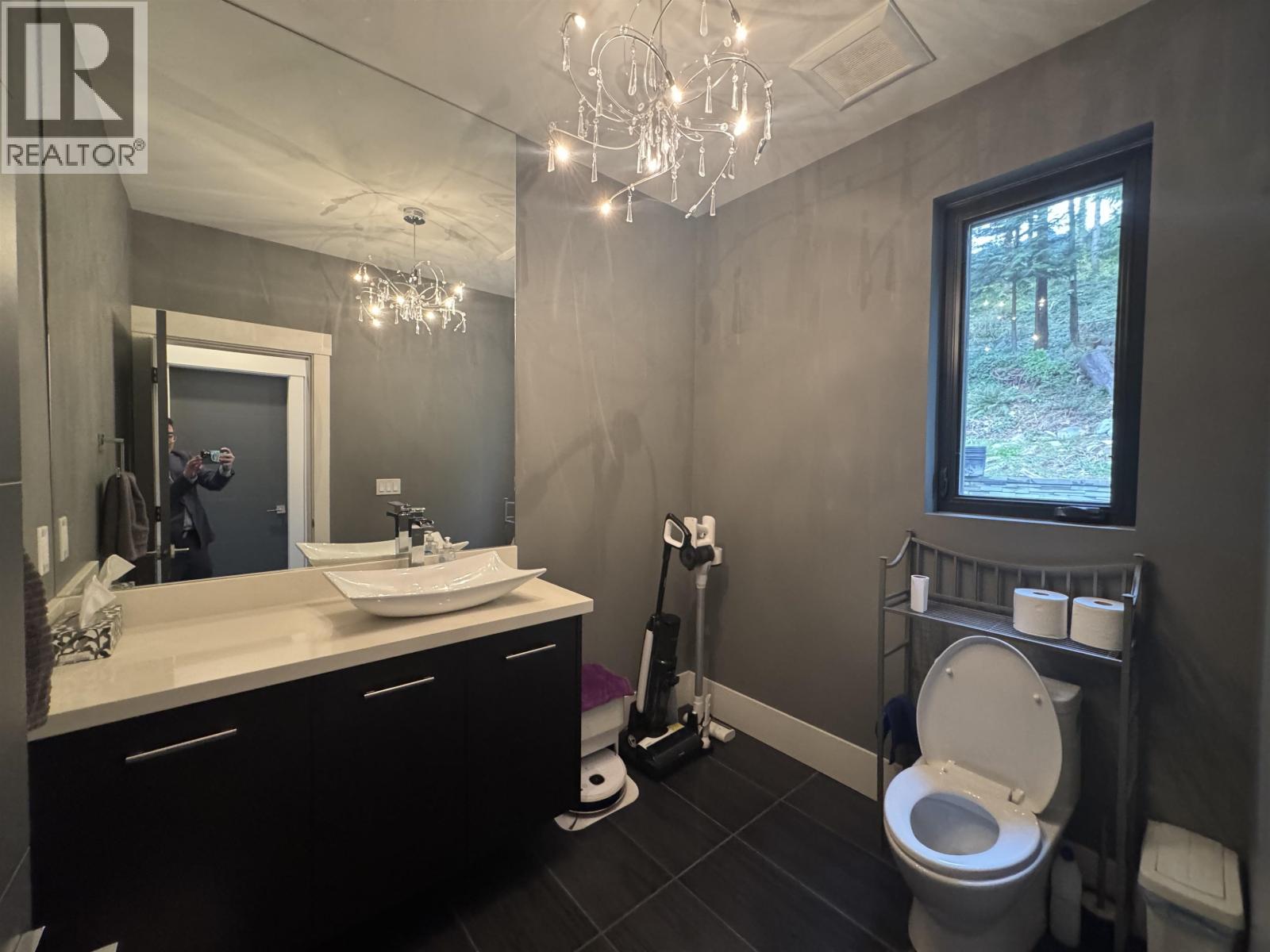 2951 Altamont Crescent, West Vancouver, British Columbia  V7V 3C2 - Photo 5 - R3115797