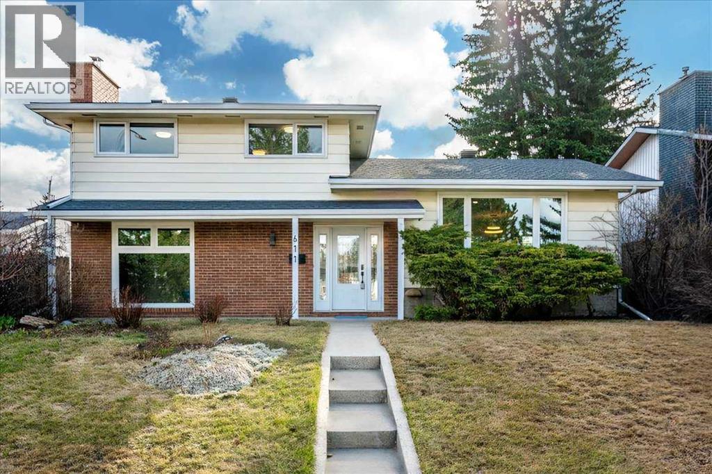 611 Lake Linnet Crescent SE, Calgary, Alberta