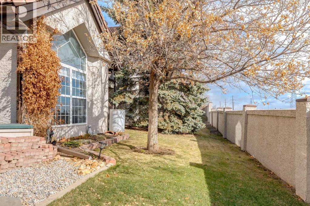 206, 1997 Sirocco Drive Sw, Calgary, Alberta  T3H 3E6 - Photo 36 - A2304817