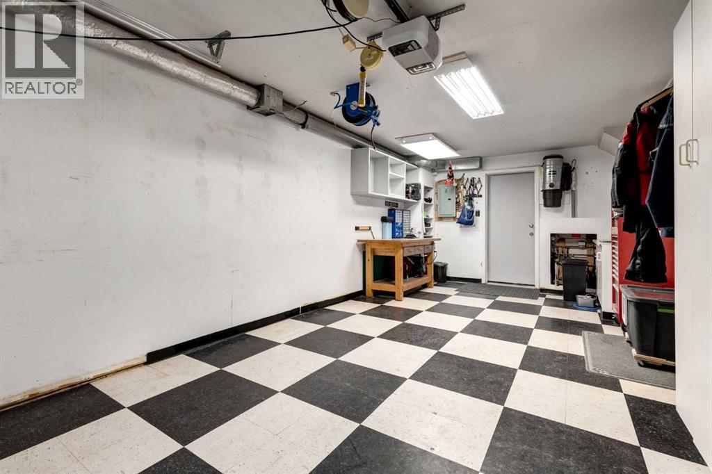 206, 1997 Sirocco Drive Sw, Calgary, Alberta  T3H 3E6 - Photo 39 - A2304817