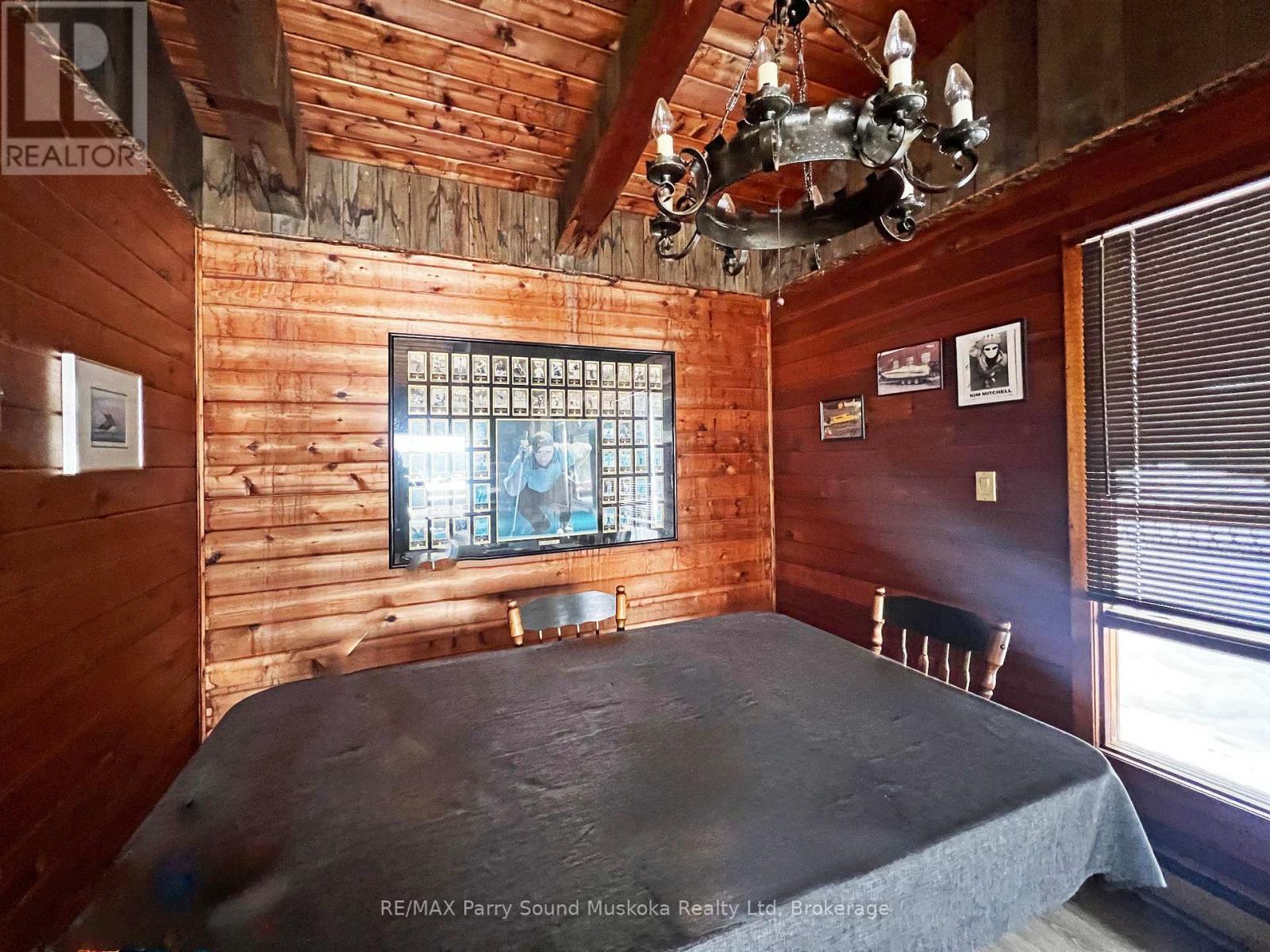 45 Ridgeway Drive, Carling, Ontario  P0G 1G0 - Photo 10 - X12888708