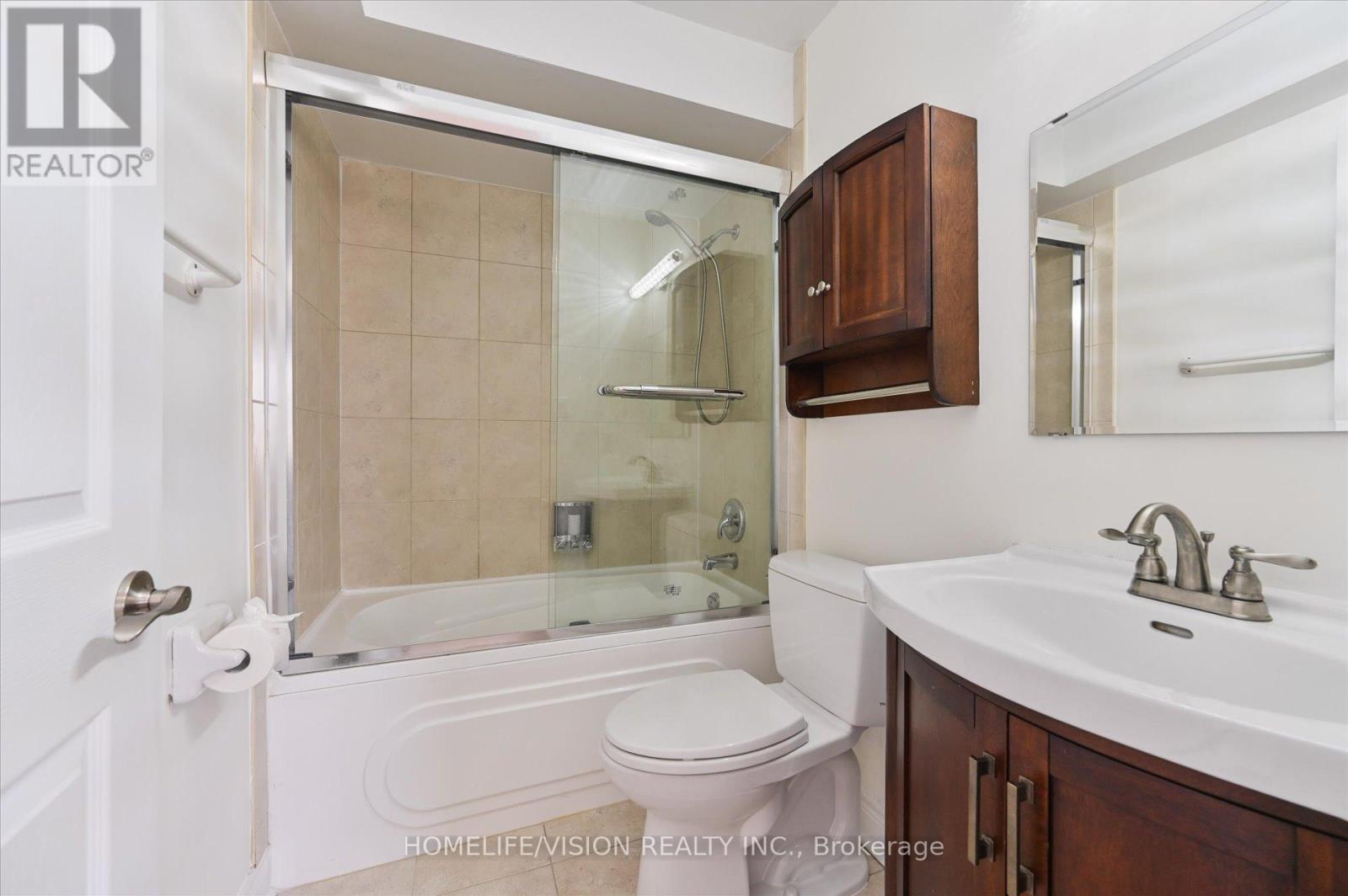 7 - 215 16th Avenue, Richmond Hill, Ontario  L4C 0T8 - Photo 20 - N13041268