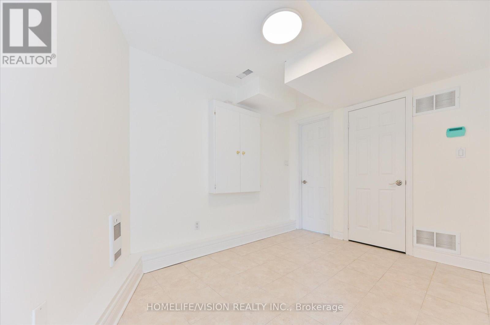 7 - 215 16th Avenue, Richmond Hill, Ontario  L4C 0T8 - Photo 27 - N13041268