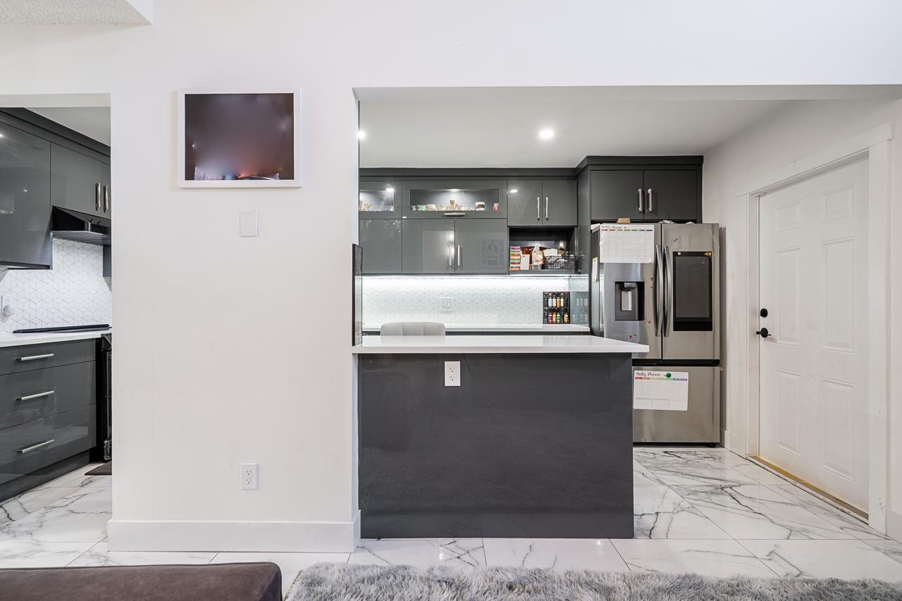 13941 80a Avenue, Surrey, British Columbia  V3W 6P5 - Photo 5 - R3109931