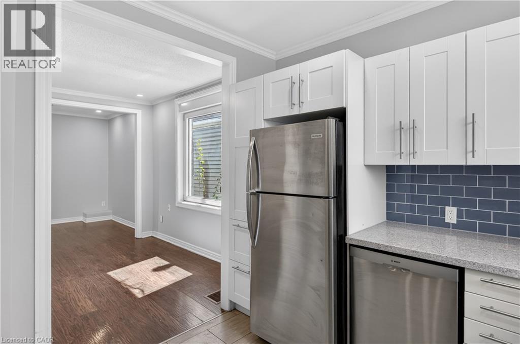 207 Rosslyn Avenue N, Hamilton, Ontario  L8L 7P8 - Photo 15 - 40809787