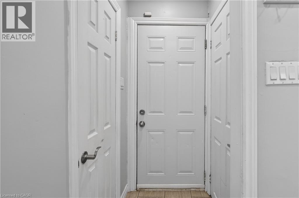 207 Rosslyn Avenue N, Hamilton, Ontario  L8L 7P8 - Photo 16 - 40809787