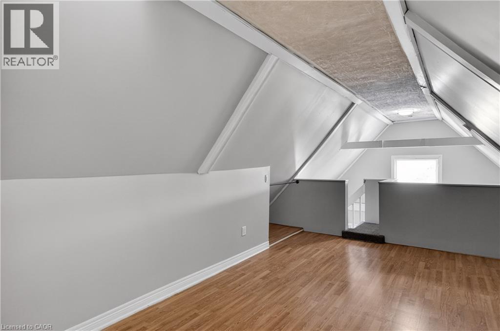 207 Rosslyn Avenue N, Hamilton, Ontario  L8L 7P8 - Photo 31 - 40809787