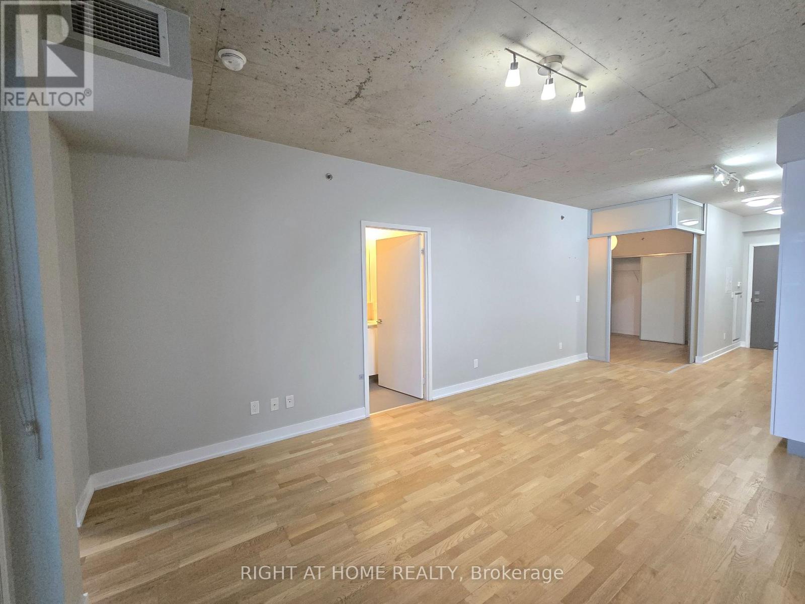 617 - 20 Gladstone Avenue, Toronto, Ontario  M6J 3K6 - Photo 5 - C13038654