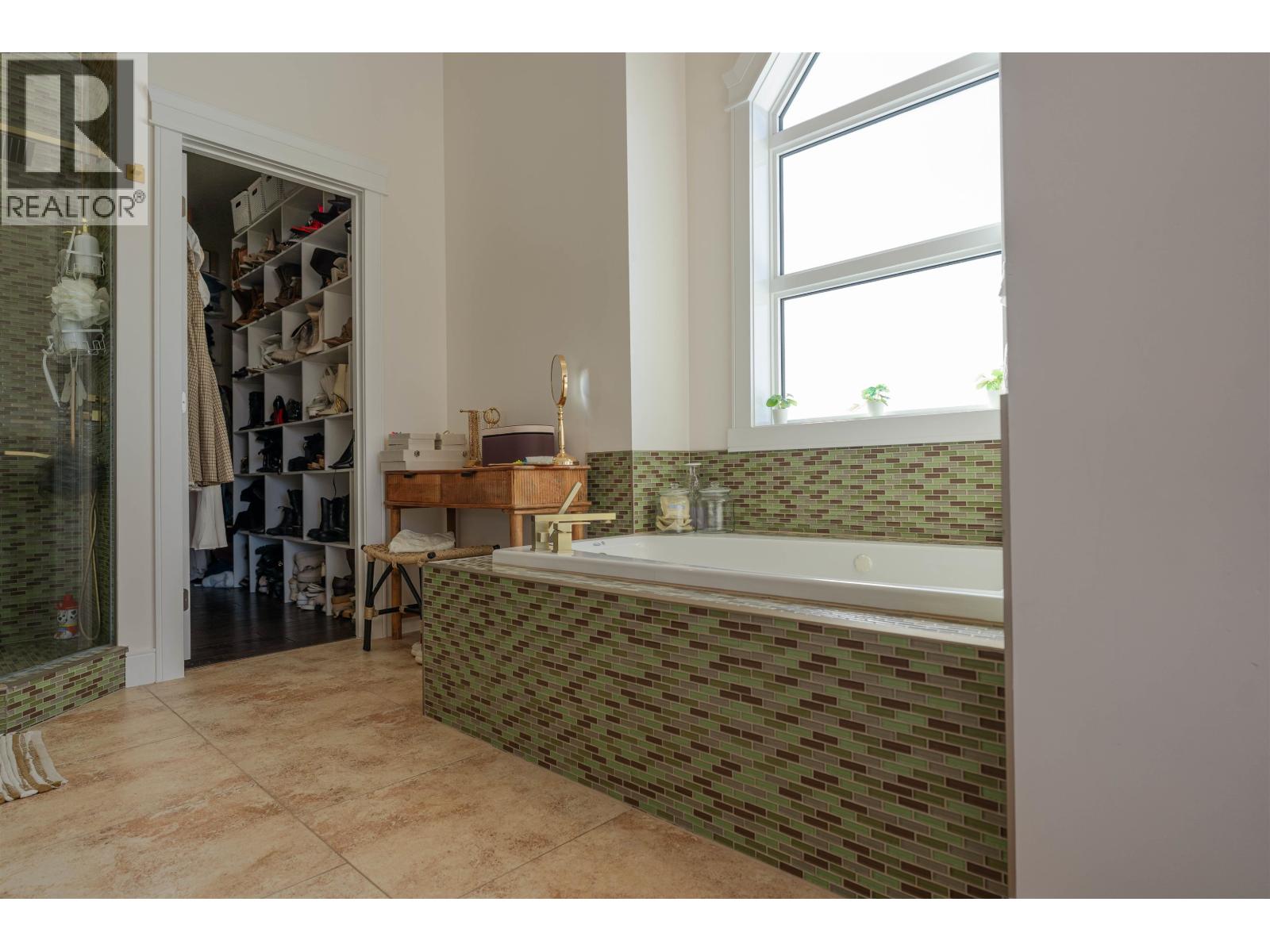 14586 Red Creek Road, Fort St. John, British Columbia  V1J 8L8 - Photo 15 - R3115740