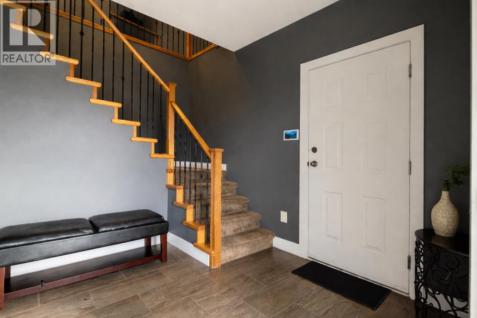 12000 189b Street, Pitt Meadows, British Columbia  V3Y 1X1 - Photo 5 - R3114393