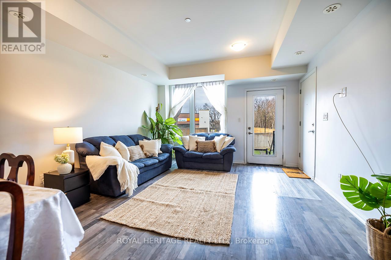 413 - 1460 Whites Road, Pickering, Ontario  L1V 0E8 - Photo 8 - E13044842