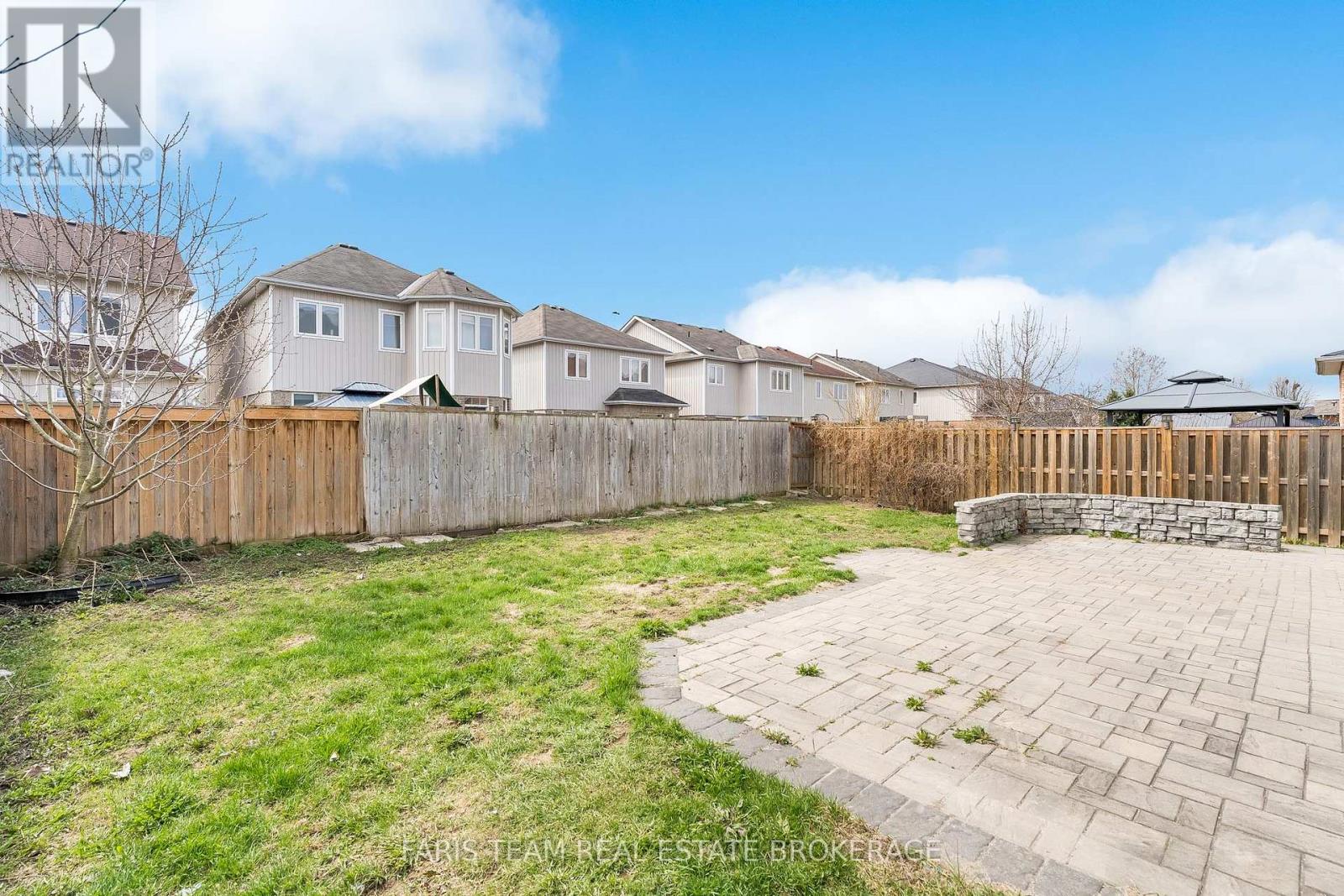 111 Latimer Avenue, Essa, Ontario  L3W 0N1 - Photo 35 - N13001416