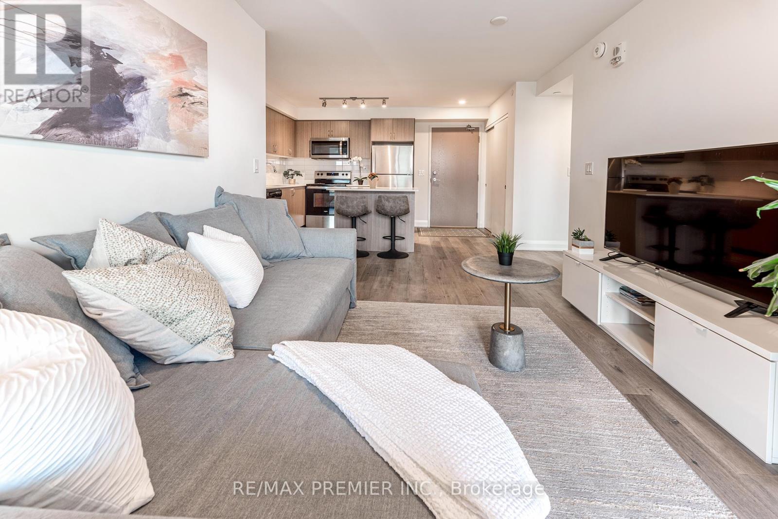 908 - 58 LAKESIDE TERRACE, barrie (little lake), Ontario