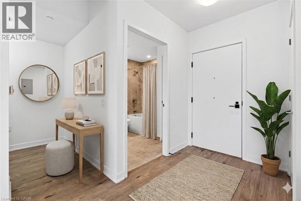 500 Plains Road E, Burlington, Ontario  L7T 2E1 - Photo 2 - 40823850