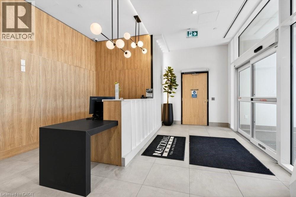 500 Plains Road E, Burlington, Ontario  L7T 2E1 - Photo 9 - 40823850