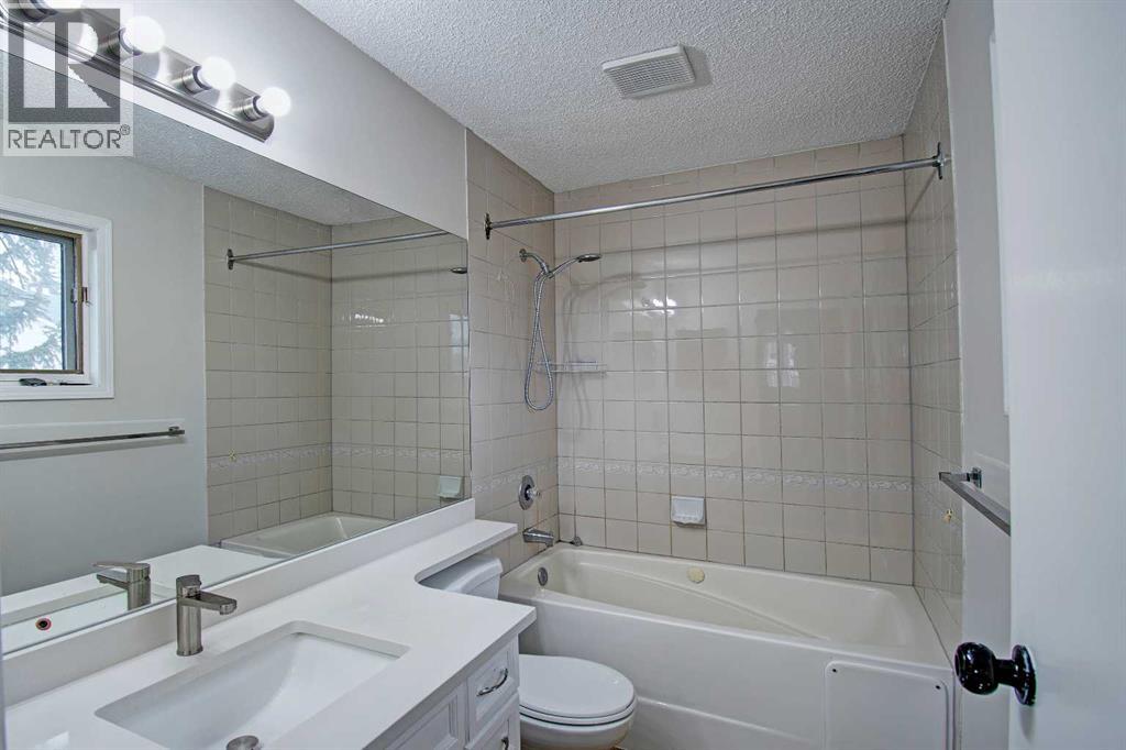 10316 Hidden Valley Drive Nw, Calgary, Alberta  T3A 4Z6 - Photo 26 - A2301053