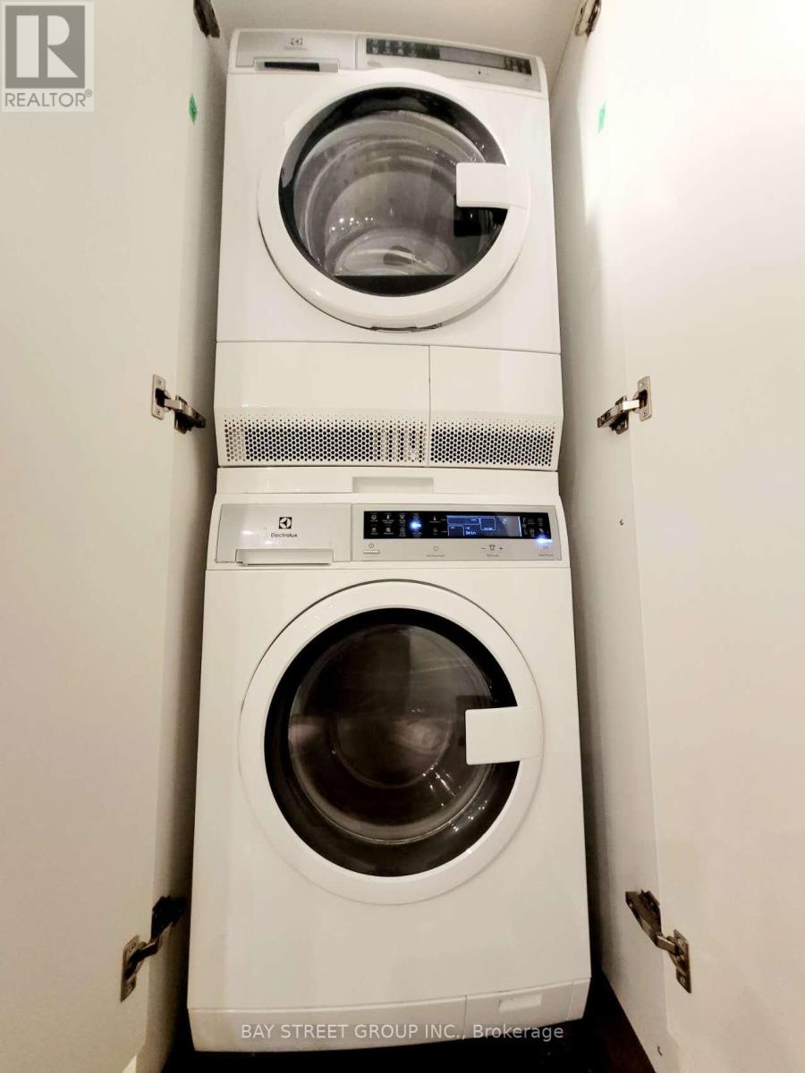 238 The West Mall, Toronto, Ontario  M9C 1C5 - Photo 11 - W13044918