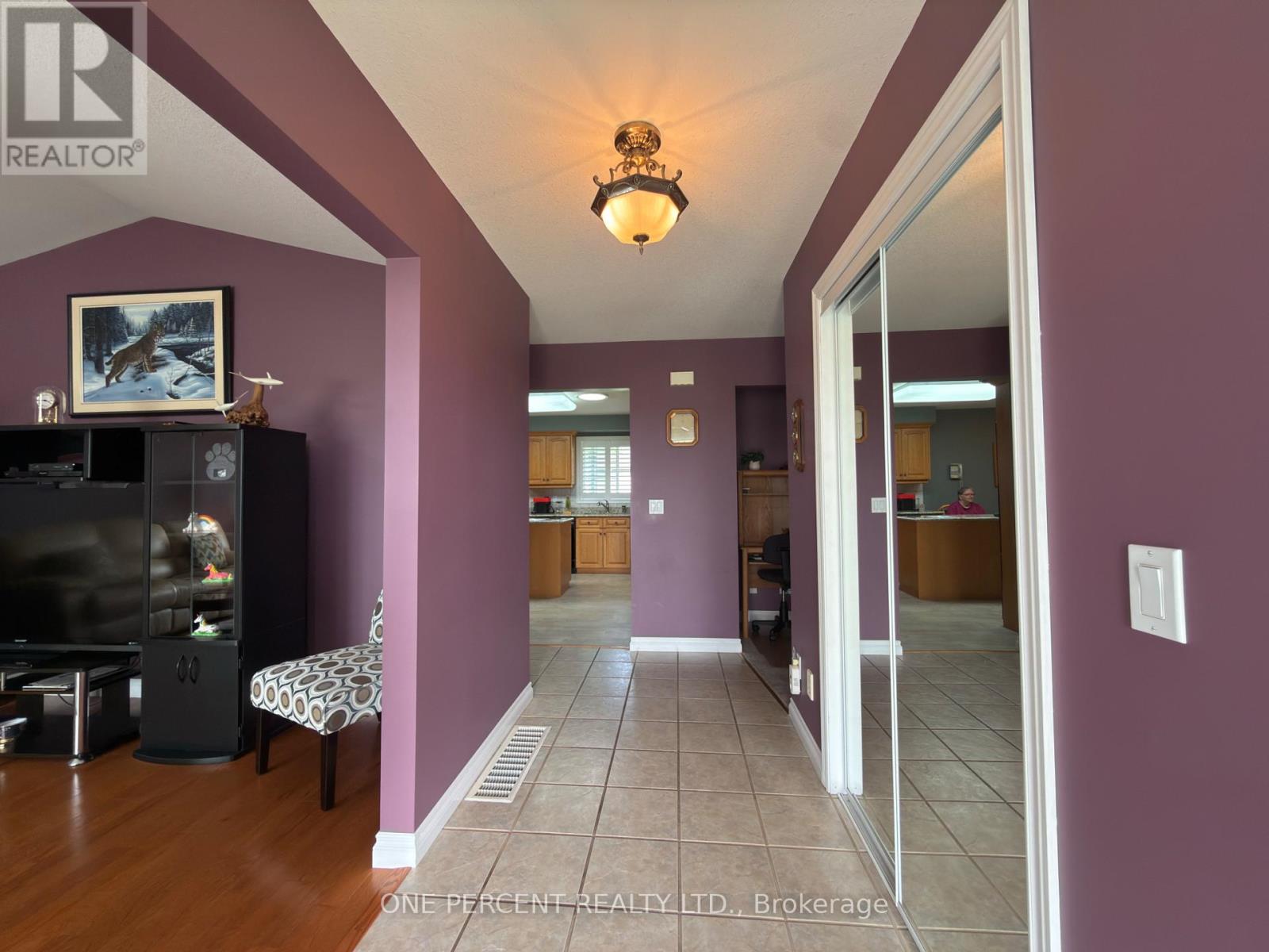 24 South Main Street, Thorold, Ontario  L0S 1K0 - Photo 6 - X13044884