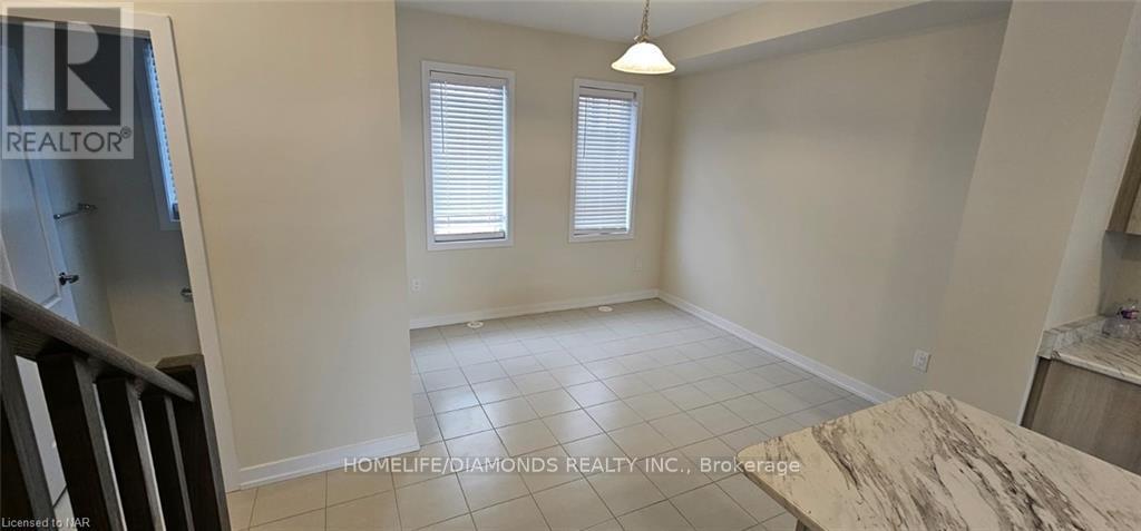 145 Melody Lane, Thorold, Ontario  L3B 0L2 - Photo 6 - X13044886