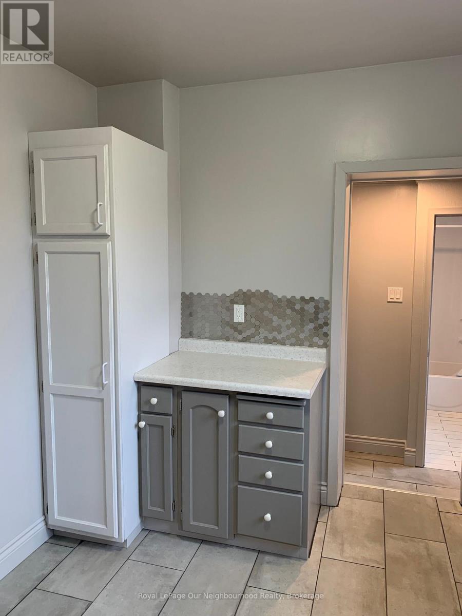 Unit 1 - 5749 Summer Street, Niagara Falls, Ontario  L2G 1M5 - Photo 10 - X13044952