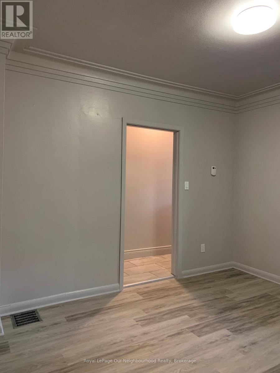 Unit 1 - 5749 Summer Street, Niagara Falls, Ontario  L2G 1M5 - Photo 11 - X13044952