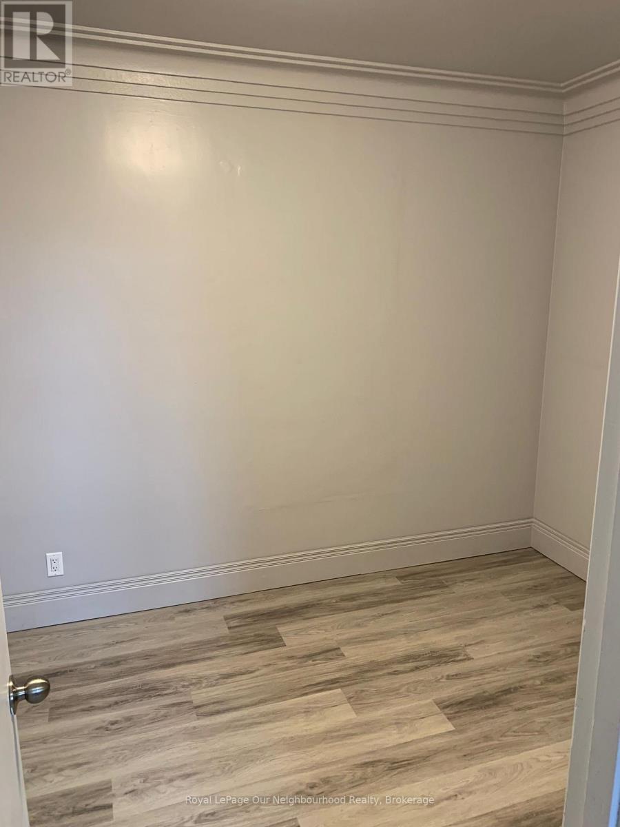 Unit 1 - 5749 Summer Street, Niagara Falls, Ontario  L2G 1M5 - Photo 13 - X13044952