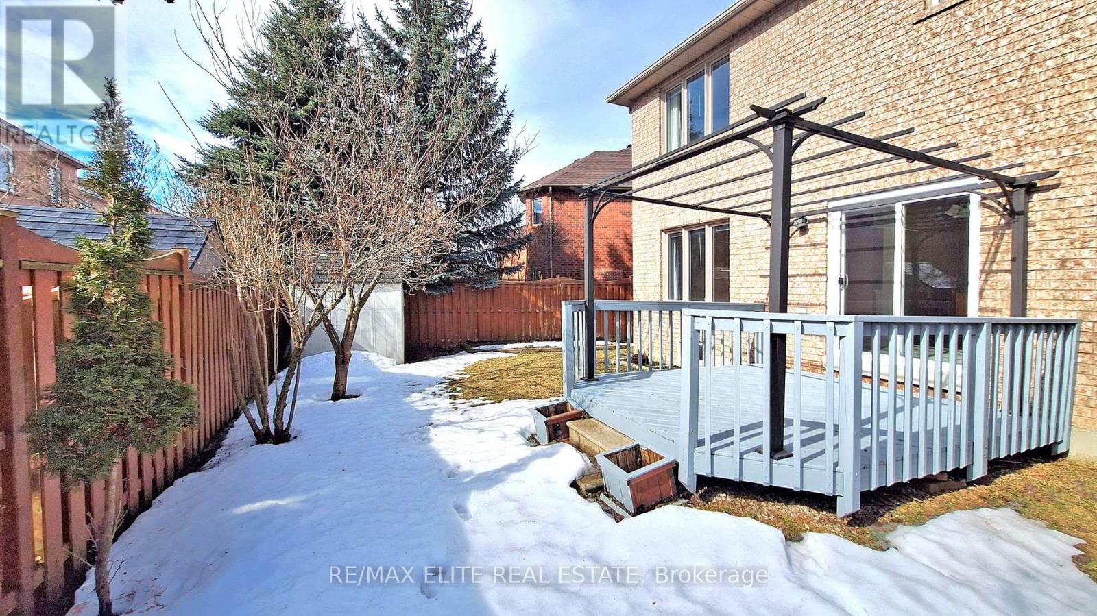 62 Macedonia Court, Newmarket, Ontario  L3X 2W8 - Photo 42 - N12883658