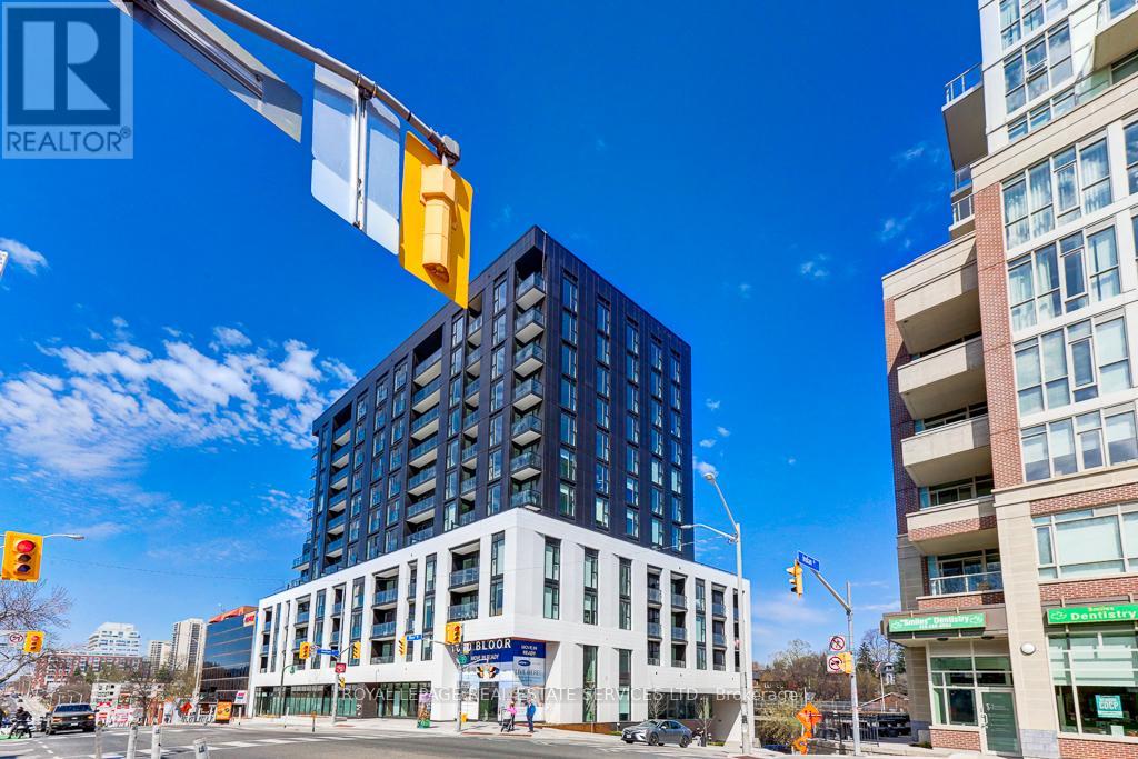 1005 - 1660 Bloor Street W, Toronto, Ontario  M6P 1A8 - Photo 2 - W12982598